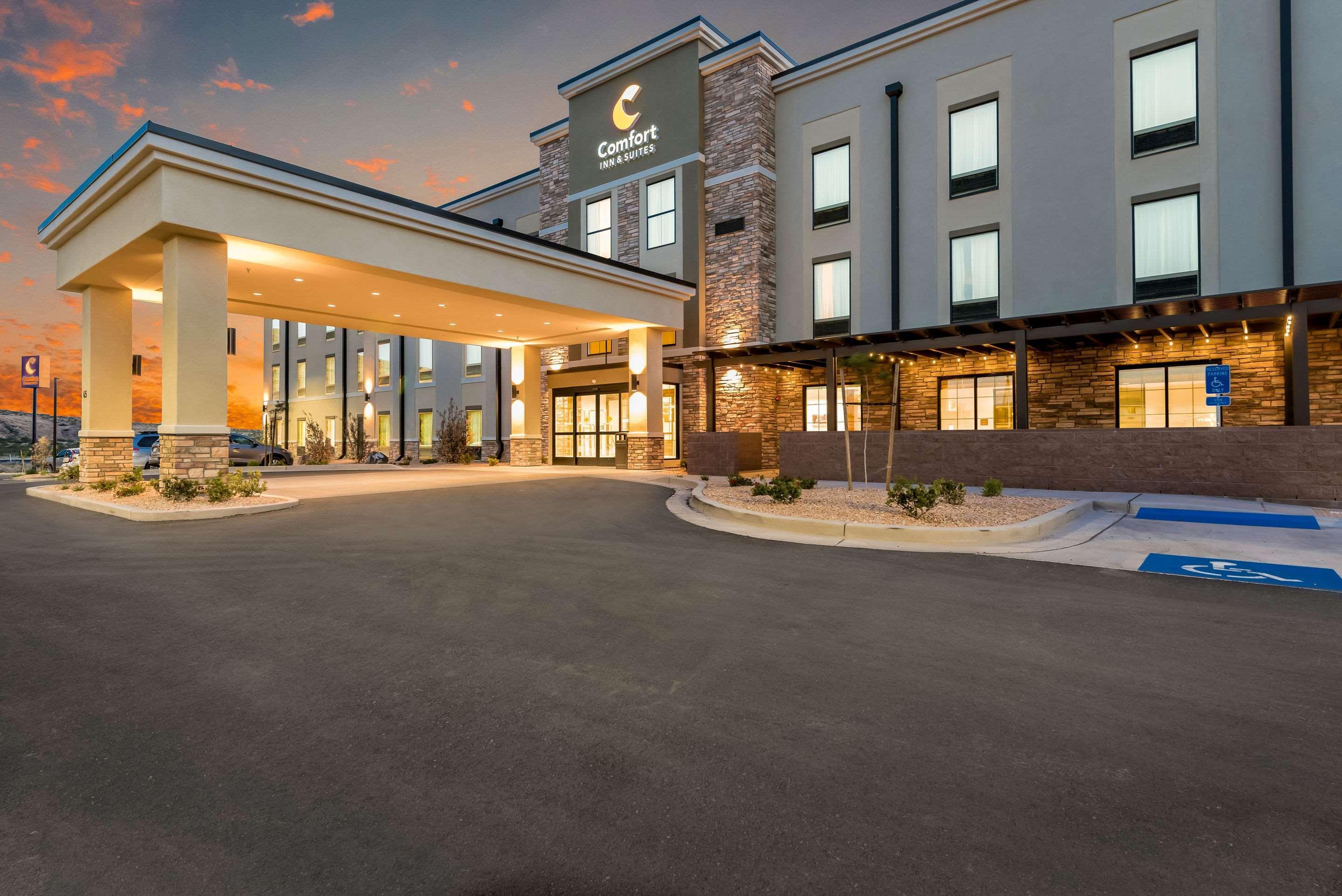 Comfort Inn & Suites Zion Park Area Hurricane Εξωτερικό φωτογραφία